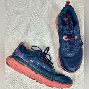HOKA Women's Size 8 Challenger ATR 6 Blue & Coral Colorway Running Shoes